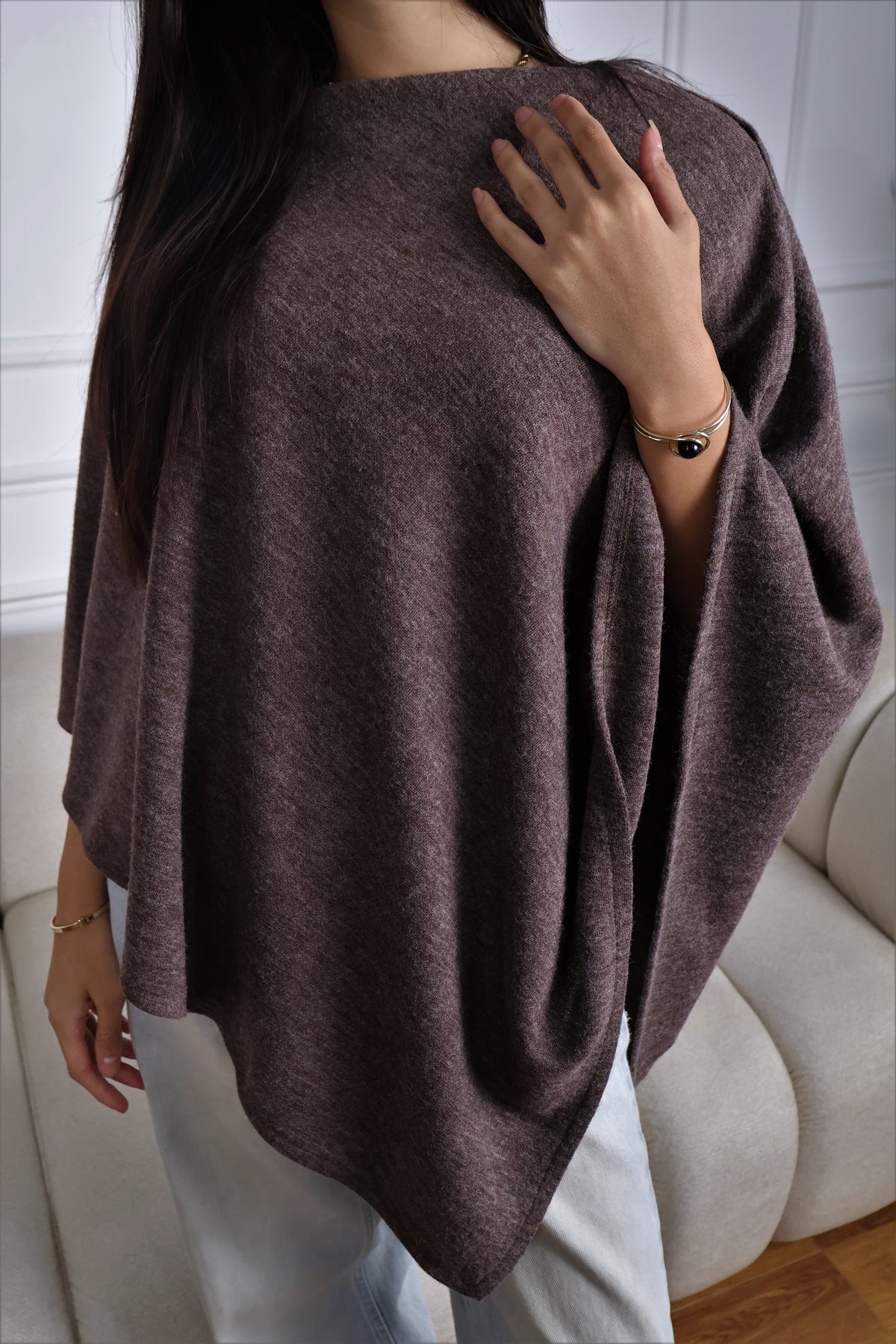 Aurora Cashmere Cape in Brown