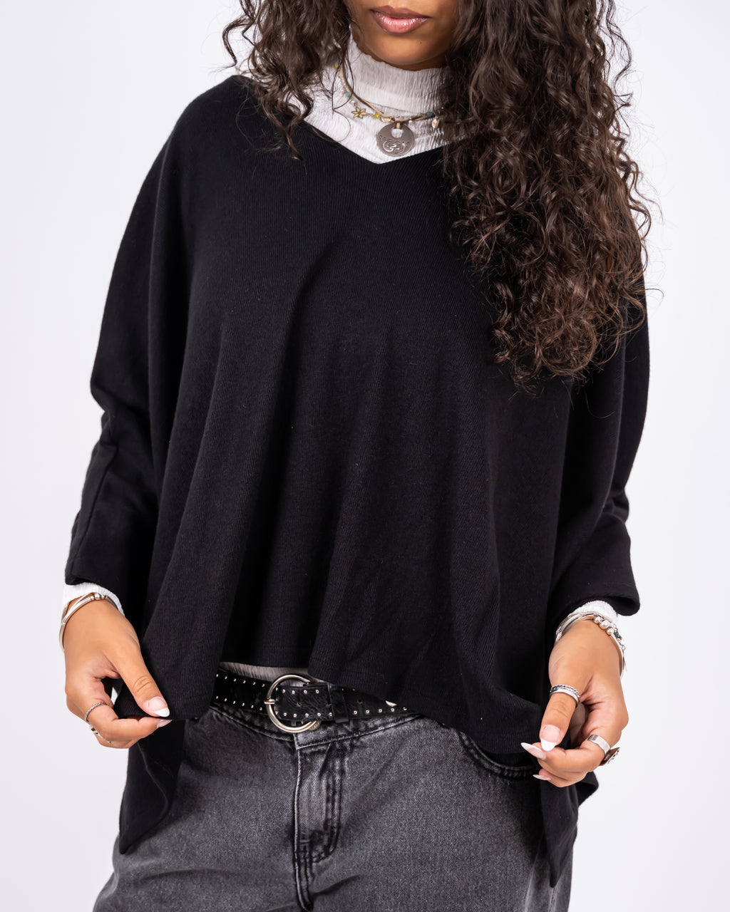 V Haven Poncho