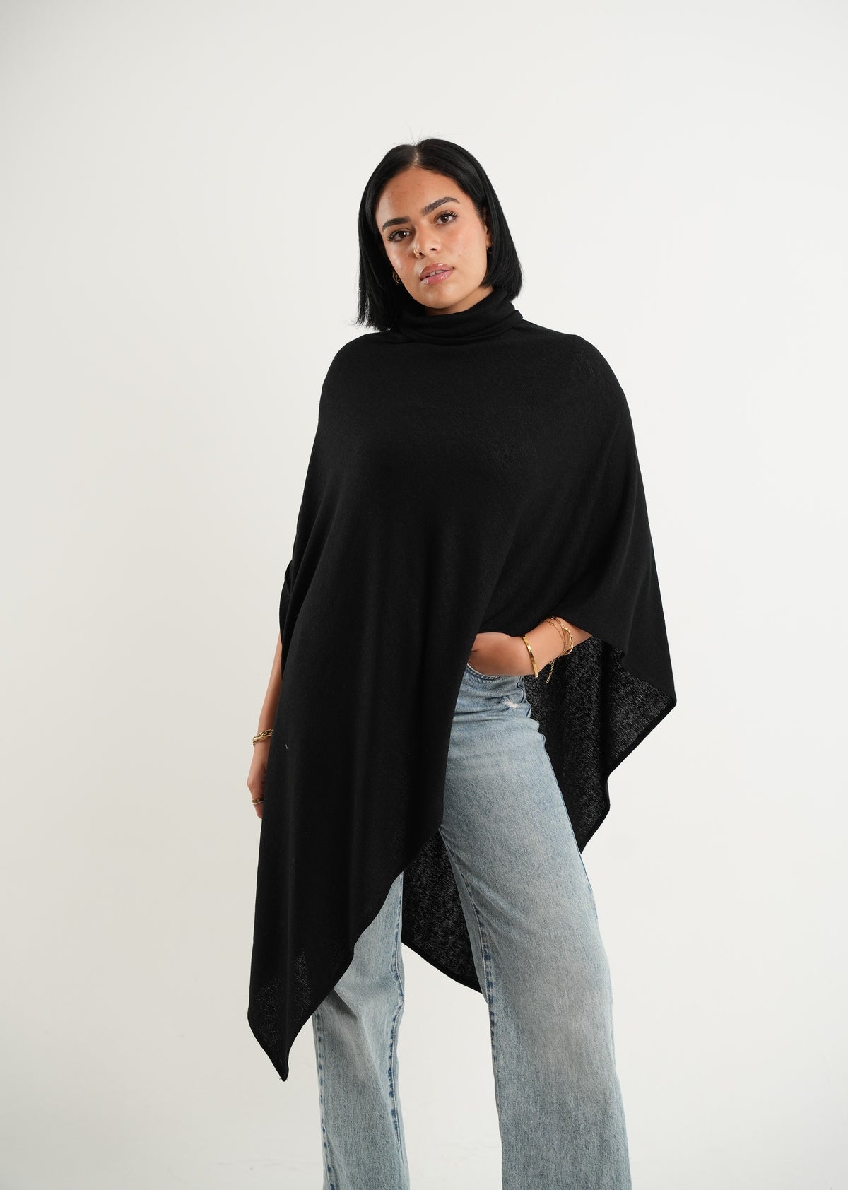 Vela Long Cape