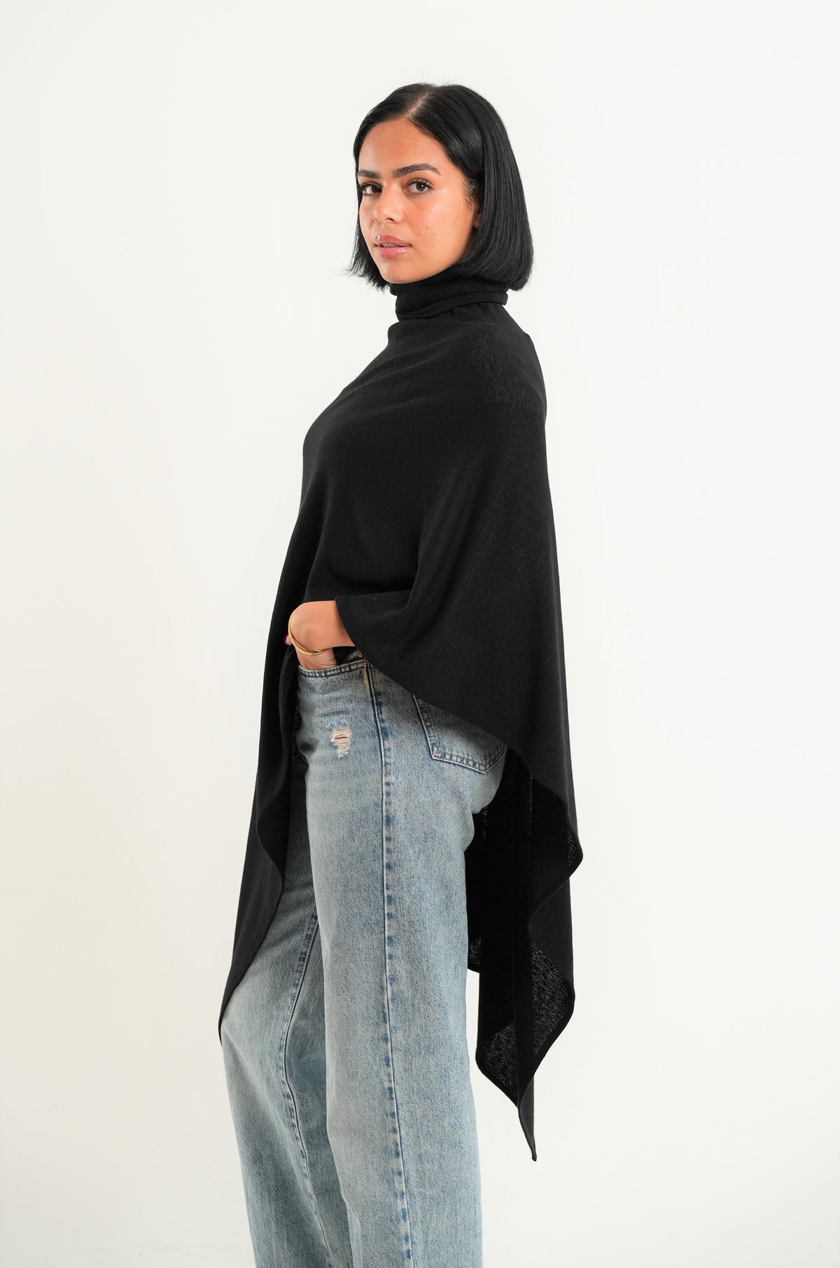 Vela Long Cape
