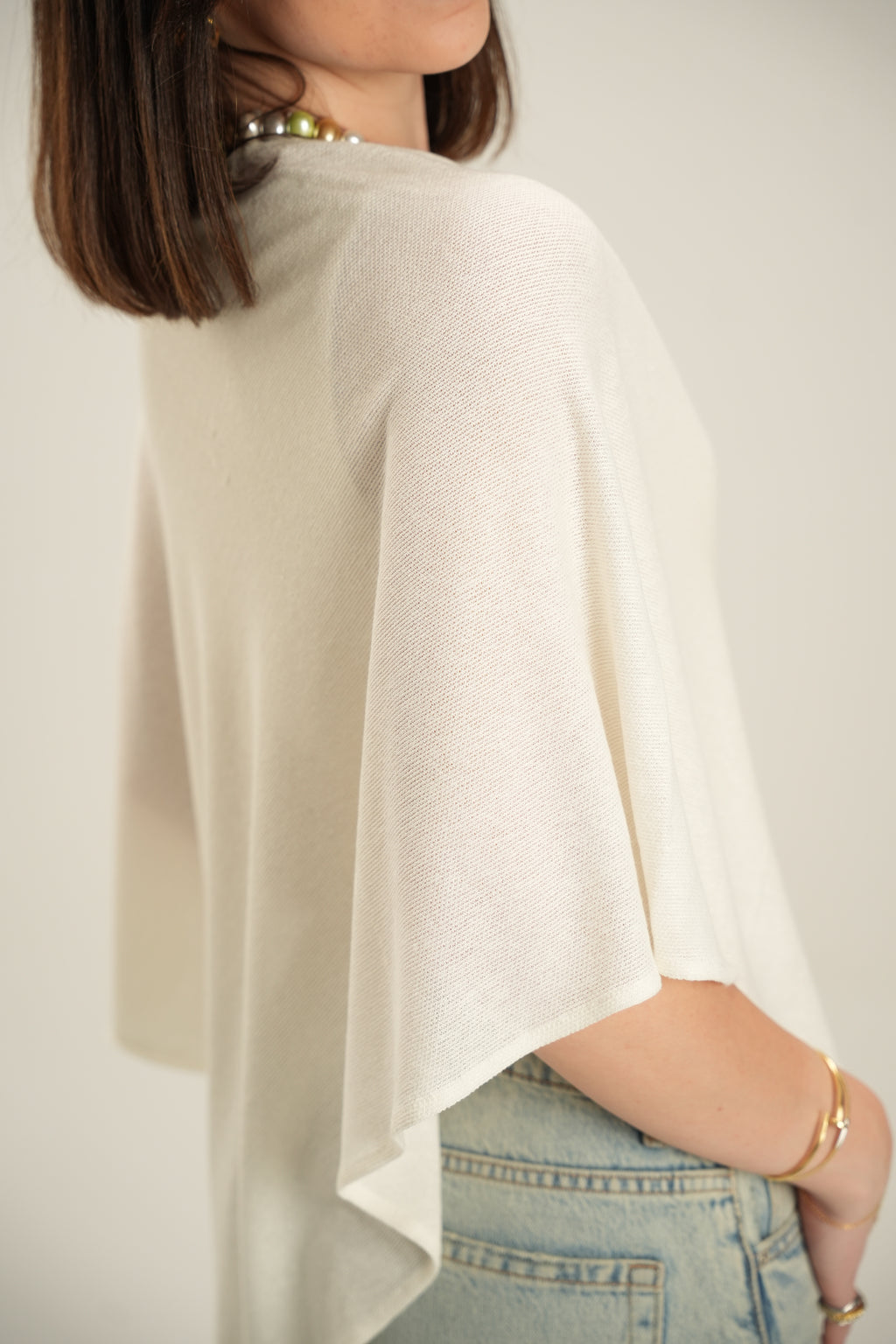 Ivory Breeze Cape – Limited Edition