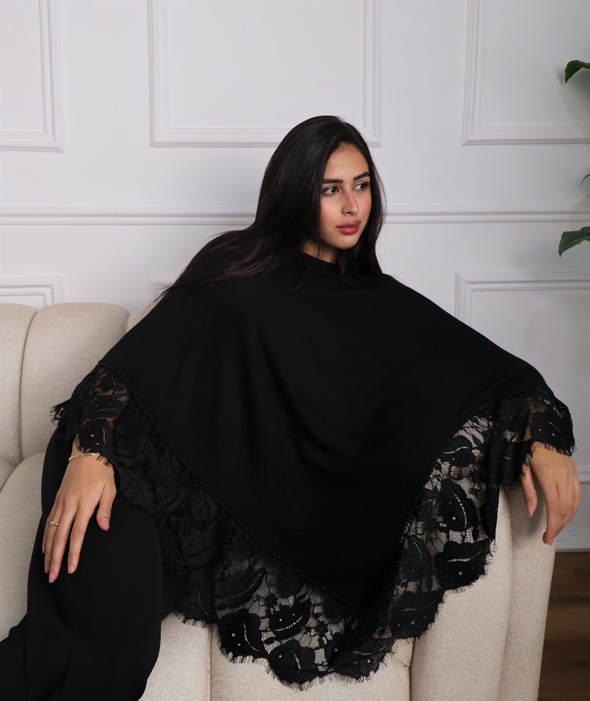 Luka Lace Ornée Cape - Limited Edition