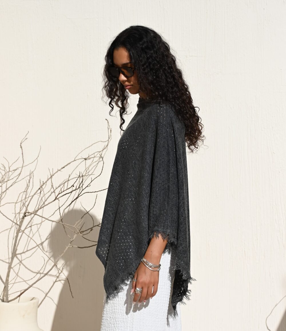 Ashbourne Grey Mesh Fall Cape - Image 4