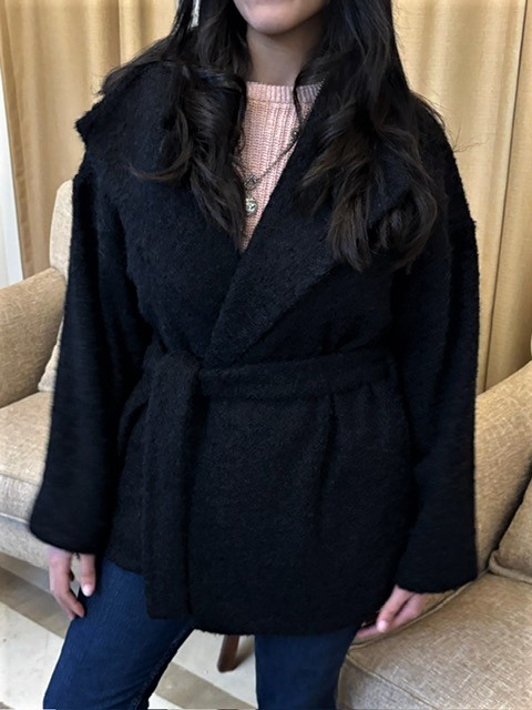 Luka Cozy Jacket in Black - Image 2