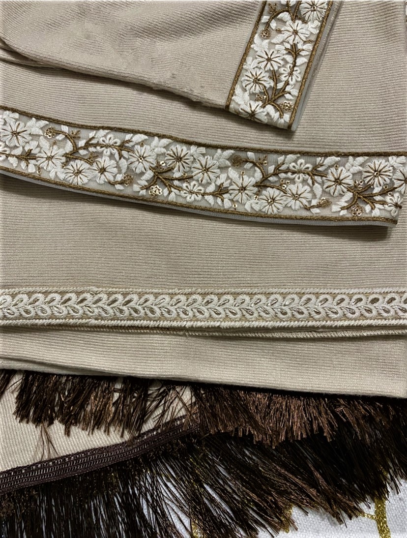 Layl Cape in Beige - Luka Designs