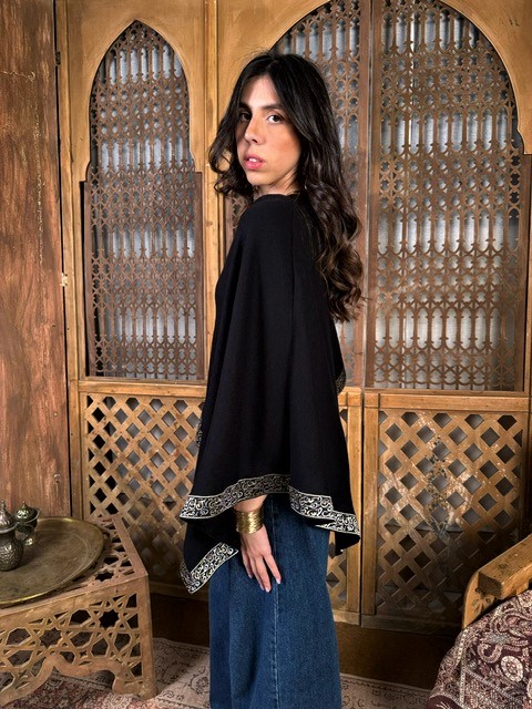 Layl Cape in Black